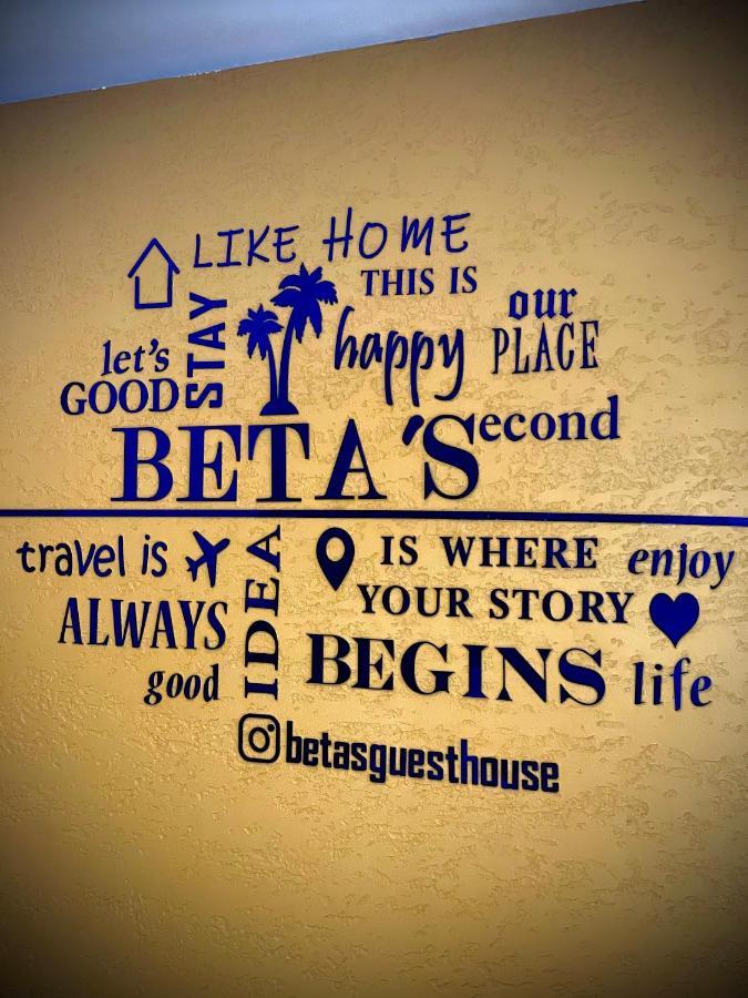 Betas Guesthouse Анталия Екстериор снимка