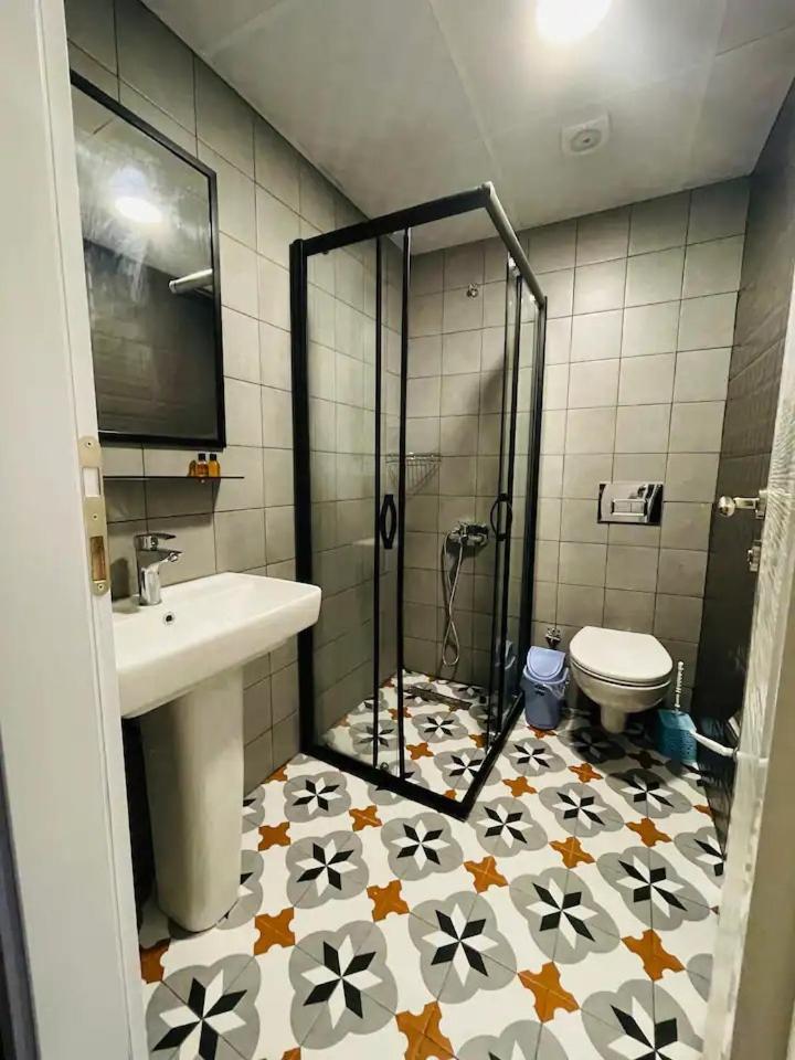 Betas Guesthouse Анталия Екстериор снимка