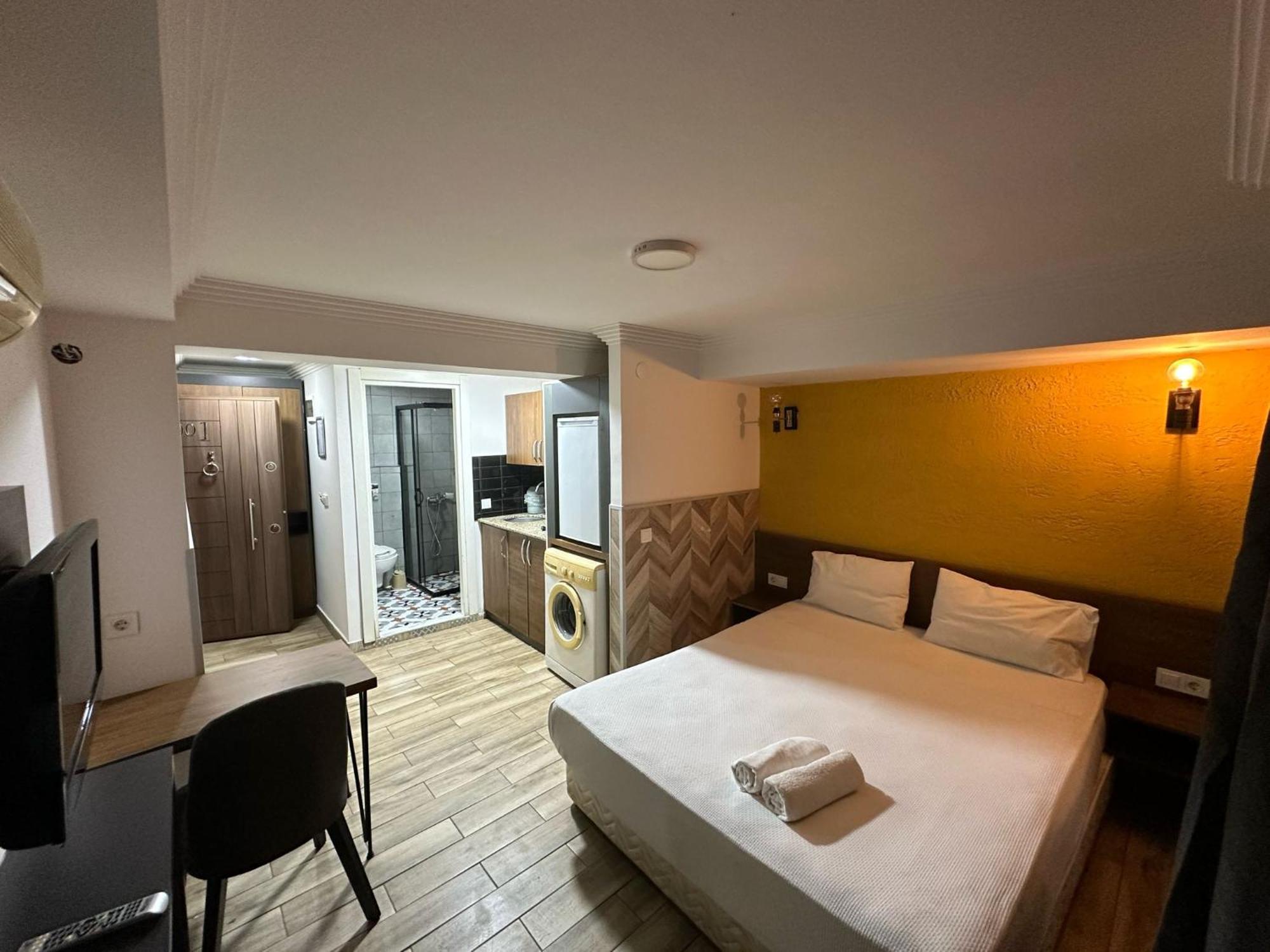 Betas Guesthouse Анталия Екстериор снимка